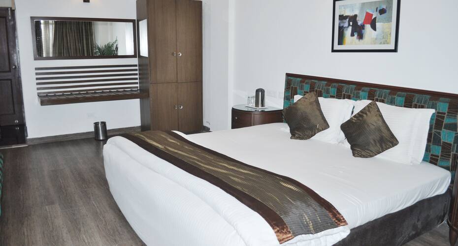 Jai Ma Inn Hotels, Katra 5